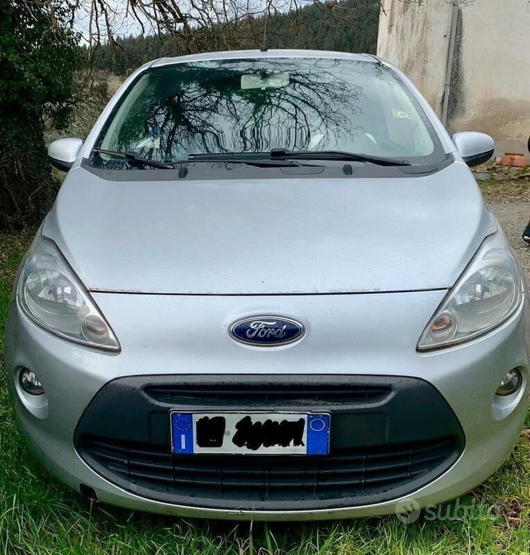 Grigio Usata 2013 Ford Ka Titanium Due volumi | 3500 € (Ottimo prezzo) - Immagine 1/4