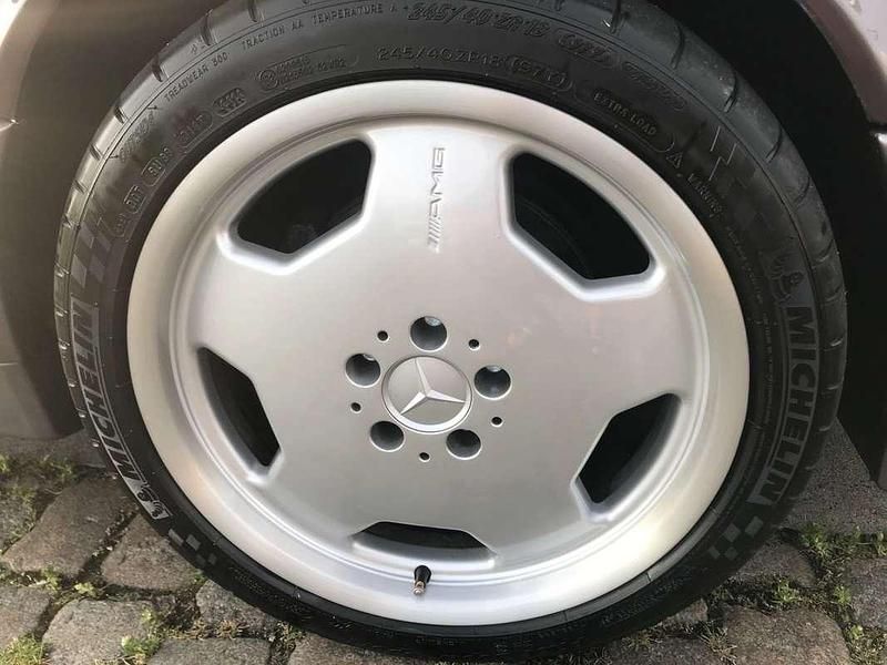 Usata Mercedes SL500 320 CV (235 kW) 1993 Grigio Cabrio