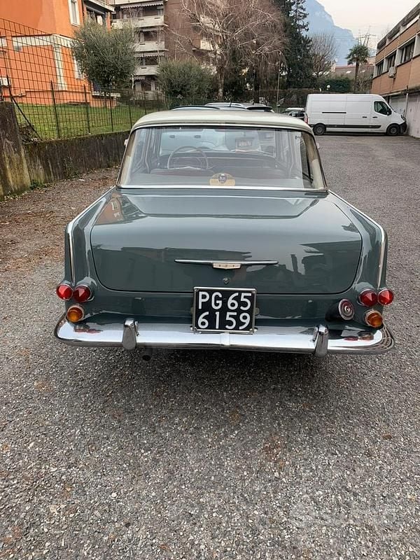 Usata Opel Rekord 1960 Berlina