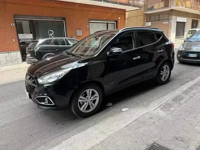Usata Hyundai ix35 Style 115 CV (84 kW) 2012 Nero SUV