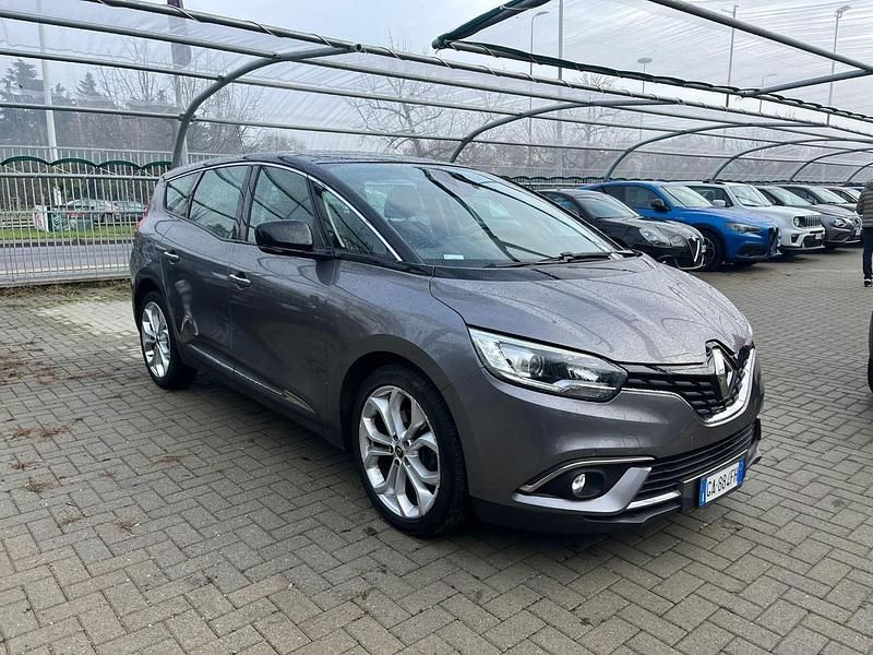 Usata Renault Grand Scénic IV Initiale Paris 120 CV (88 kW) 2020 Grigio Monovolume