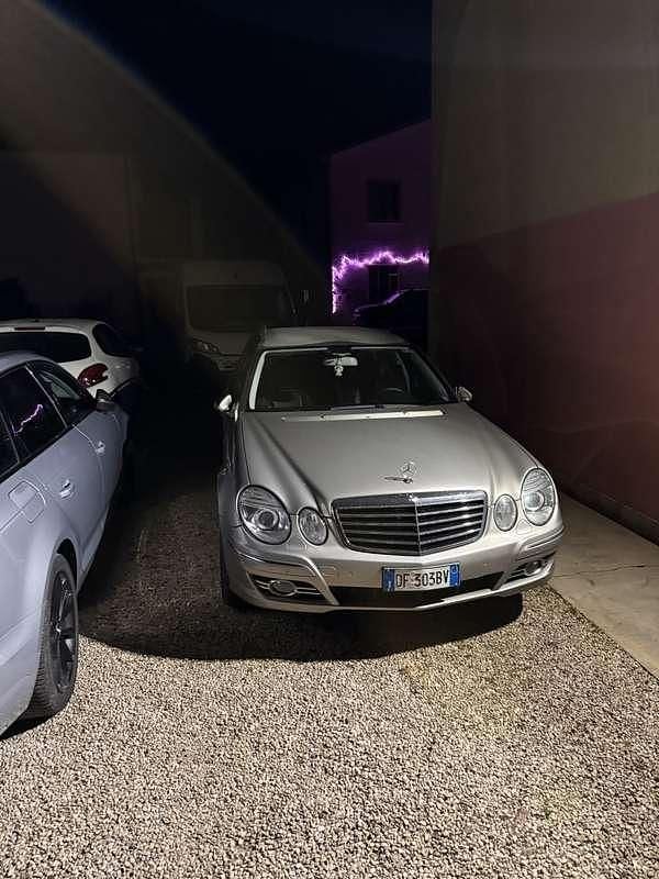 Usado Mercedes E320 Avantgarde 224 CV (164 kW) 2007 Familiar