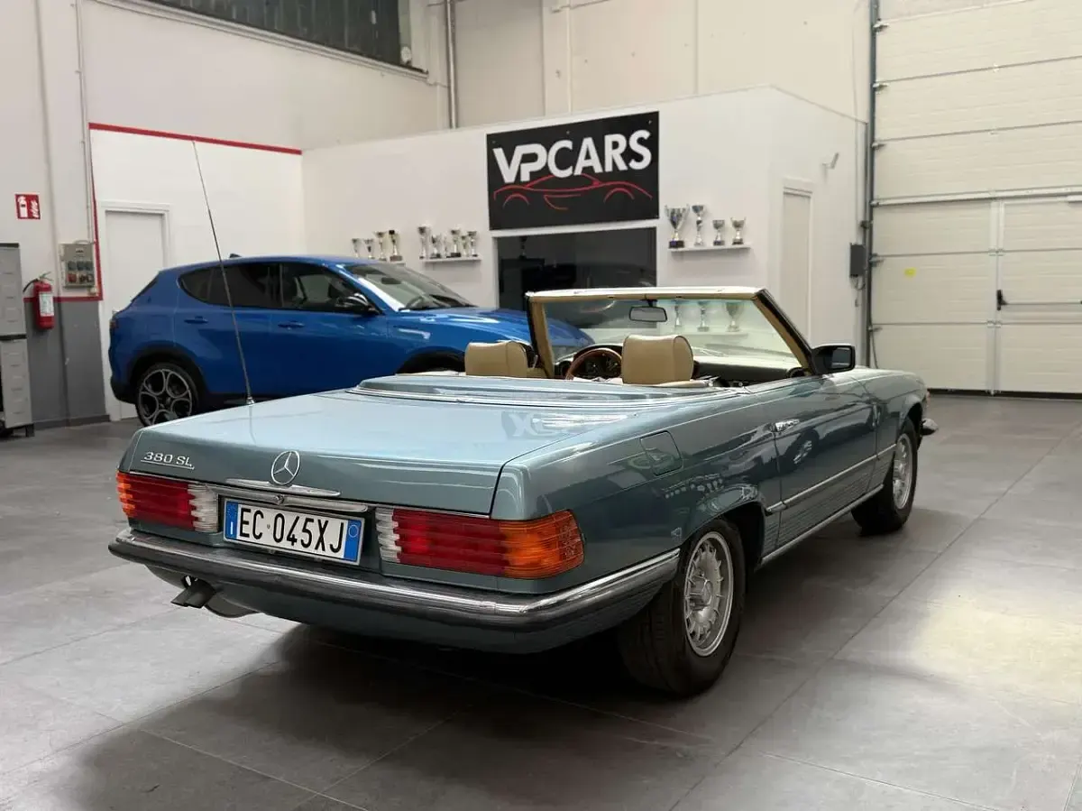 Usata Mercedes SL380 218 CV (160 kW) 1982 Other Cabrio