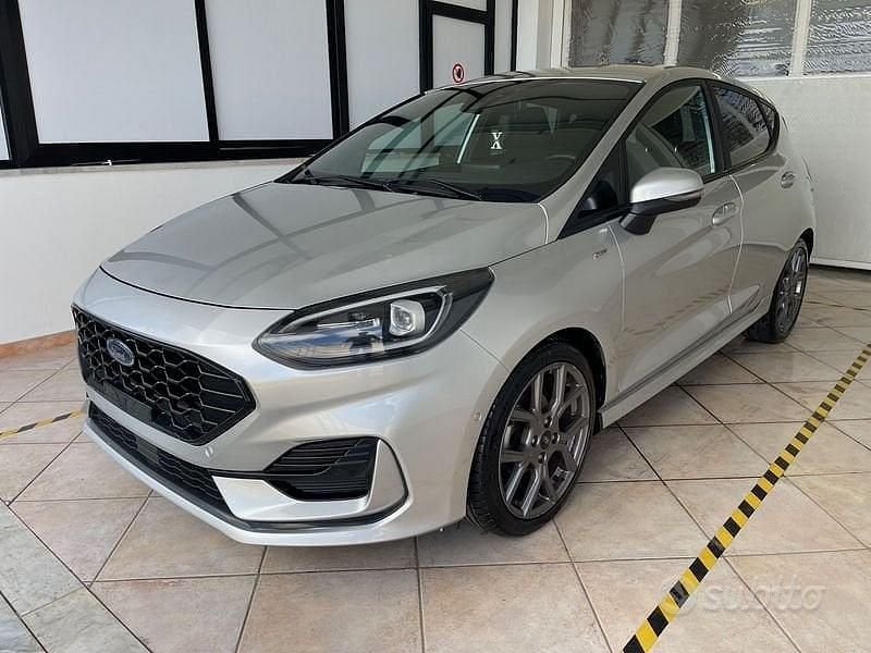 Usado Ford Fiesta ST 125 HP (91 kW) 2023 Cinzento Citadino
