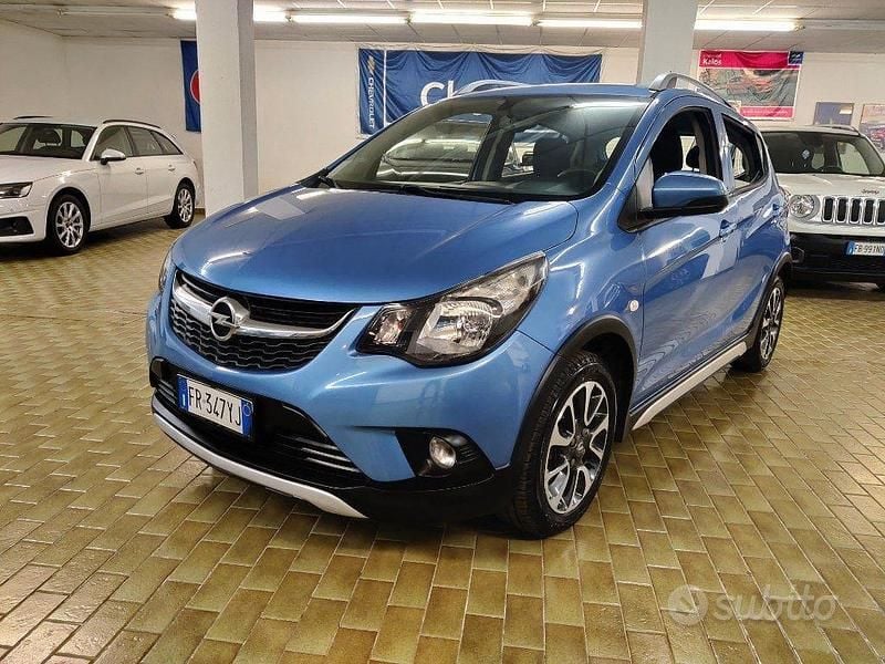 Usata Opel Karl Rocks 75 CV (55 kW) 2018 Blu/azzurro Utilitaria