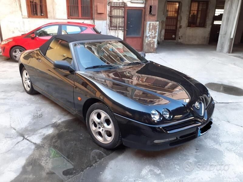 Nero Usata 1999 Alfa Romeo GTV Coupé | 11.450 € - Immagine 1/4