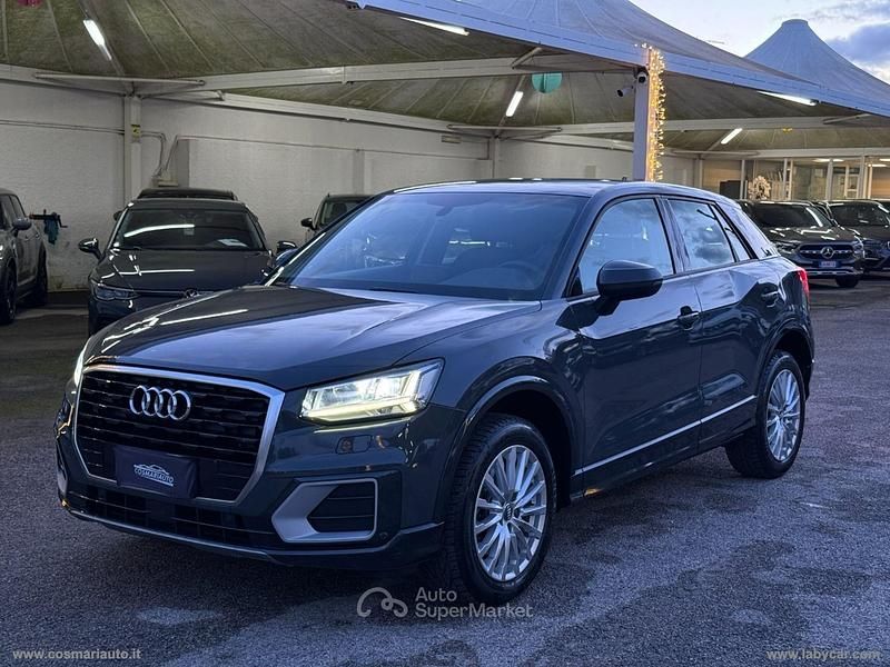 Usata Audi Q2 Admired 116 CV (85 kW) 2017 Grigio SUV