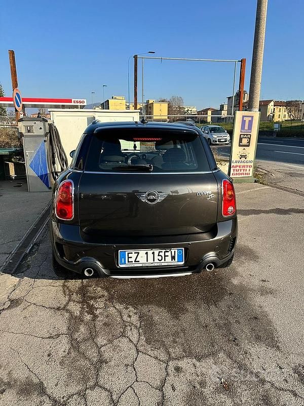 Usata Mini Countryman 143 CV (105 kW) 2015 Nero SUV
