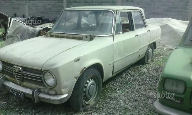 ALFA ROMEO GIULIA SPRINT GT d/'epoca Tappeti AUTO Tappetini con Decori.........1