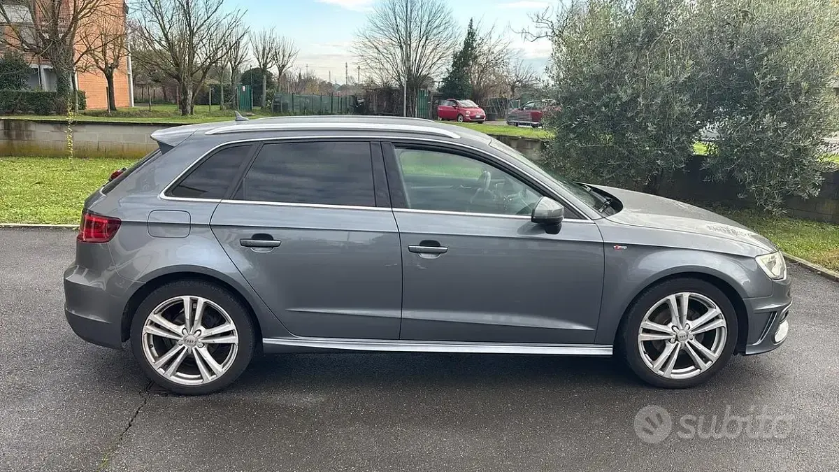 Usata Audi A3 Ambition 110 CV (80 kW) 2016 Grigio Berlina