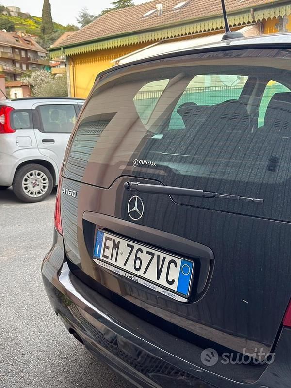 Usata Mercedes A160 95 CV (69 kW) 2012 Nero Berlina