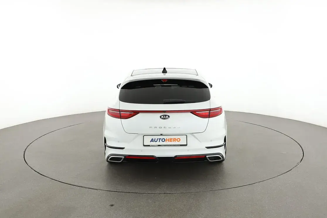 Usata Kia ProCeed GT-Line 135 CV (99 kW) 2019 Bianco Station wagon