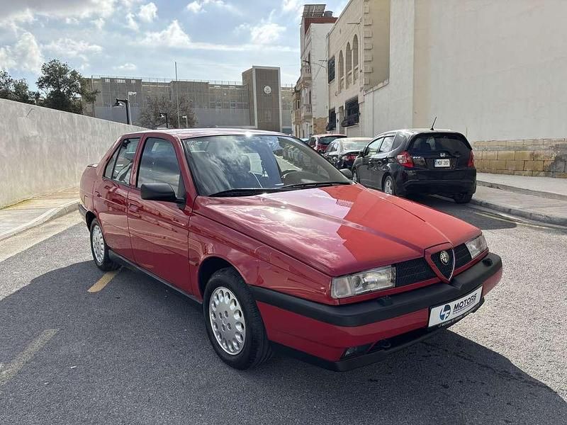 Usata Alfa Romeo 155 144 CV (105 kW) 1993 Rosso Berlina