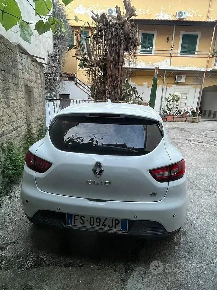 Usata Renault Clio IV 75 CV (55 kW) 2013 Bianco Berlina