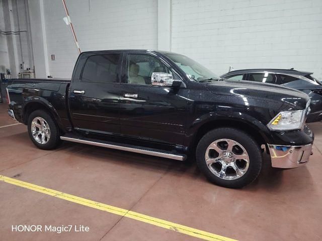 Usata RAM 1500 241 CV (177 kW) 2015 Nero Pick-up