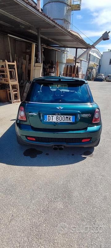 Usata Mini Cooper S 175 CV (128 kW) 2009 Verde Utilitaria