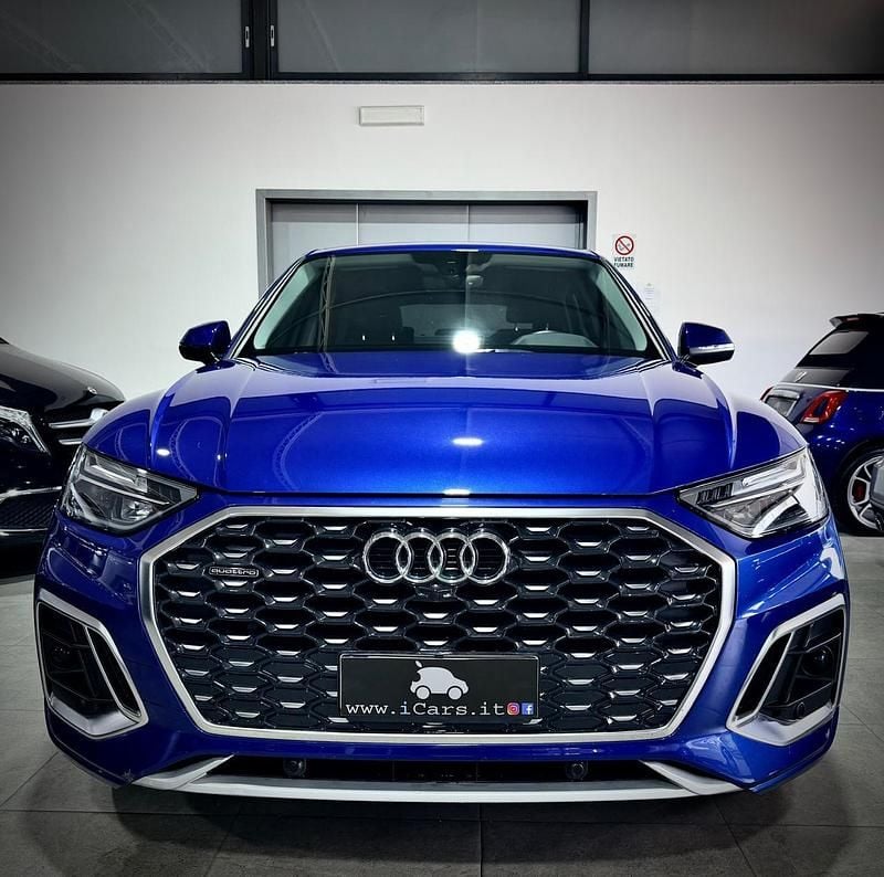 Käytetty Audi Q5 S-Line 204 HP (150 kW) 2022 Sininen Katumaasturi