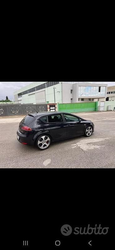 Usata Seat Leon FR 200 CV (147 kW) 2007 Berlina