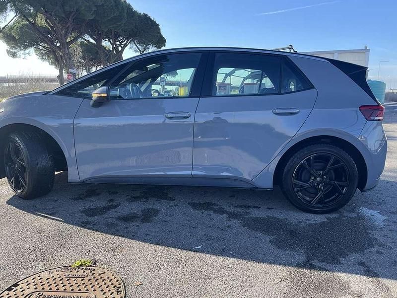 Gebraucht VW ID.3 Pro Performance 150 kW (204 PS) 2023 Grau Kleinwagen