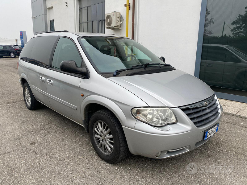 chrysler grand voyager usato bergamo