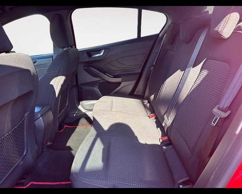 Usata Ford Focus ST-Line 125 CV (91 kW) 2023 Rosso Berlina