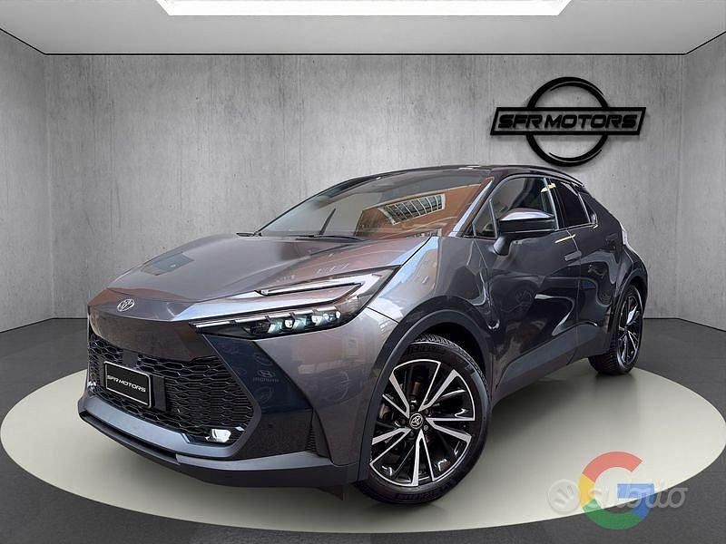 Usata Toyota C-HR Trend 140 CV (102 kW) 2023 Grigio SUV