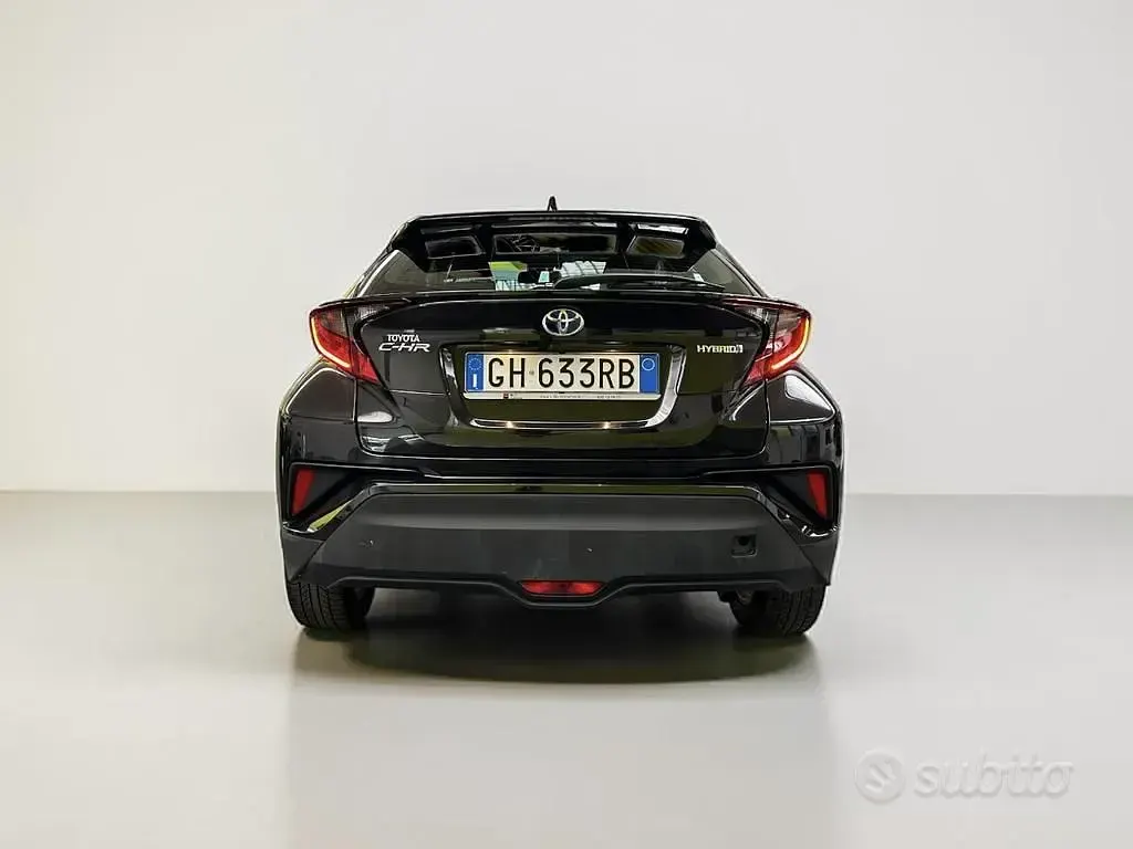 Usata Toyota C-HR Business Edition 98 CV (72 kW) 2022 Nero SUV