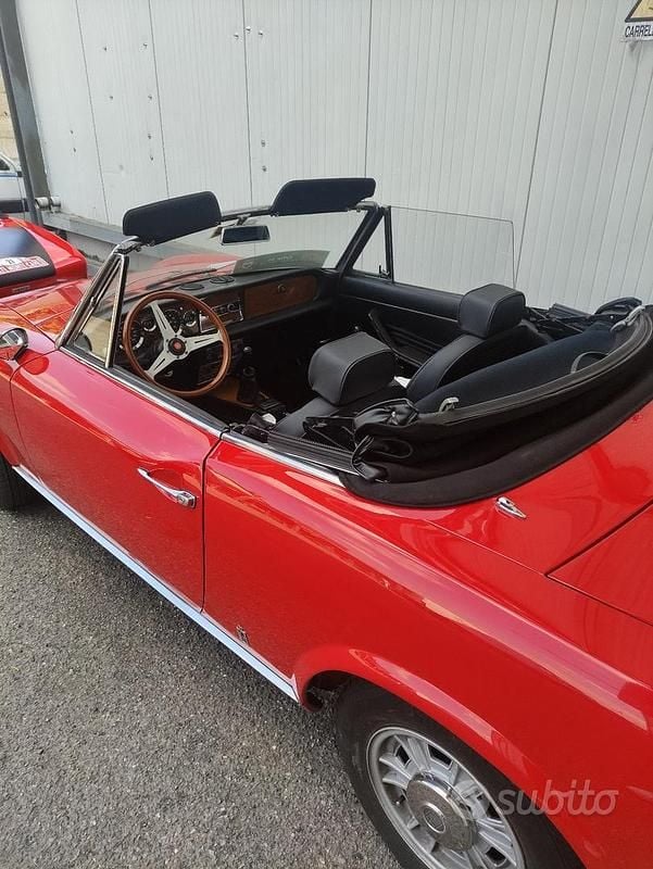 Usata Fiat 124 Spider 1960 Rosso Cabrio