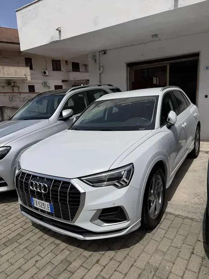 Usata Audi Q3 Advanced 150 CV (110 kW) 2019 Bianco SUV
