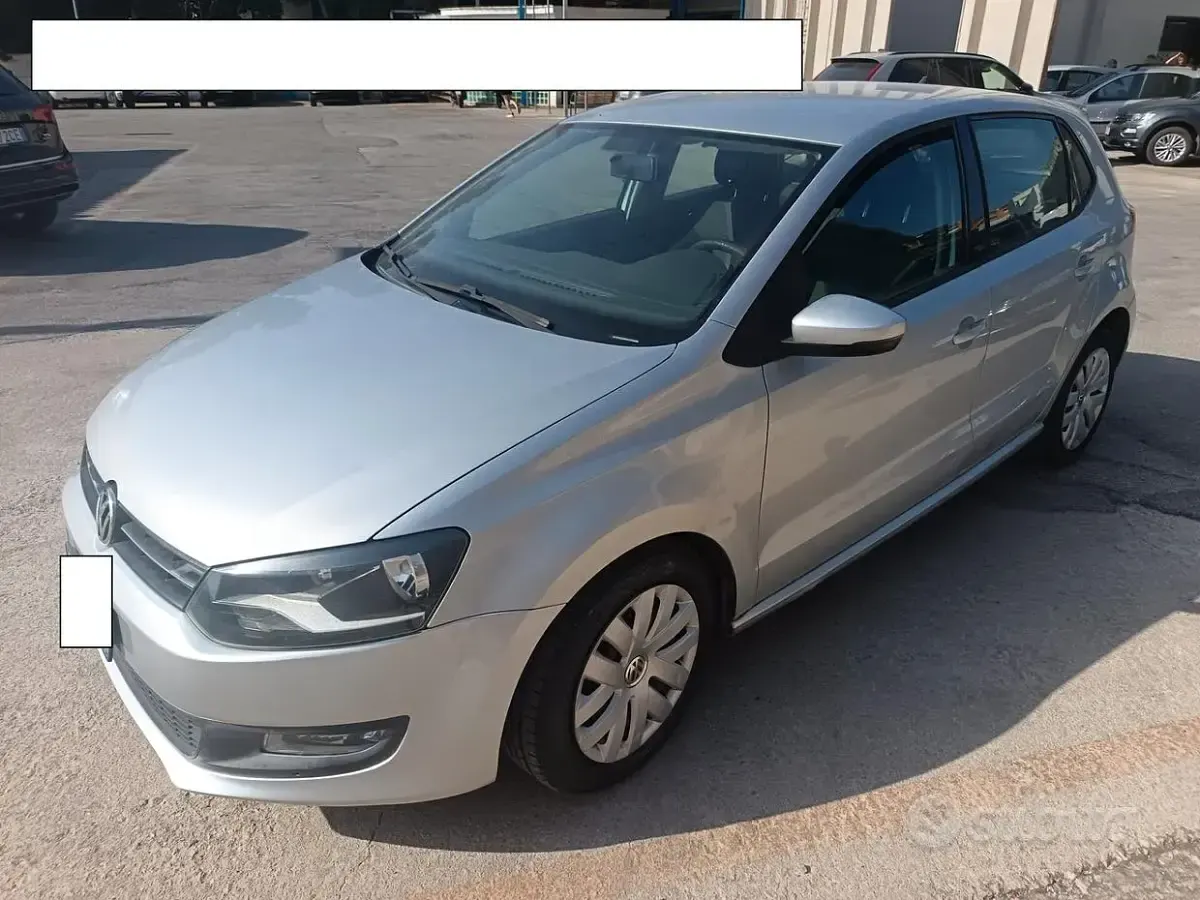 Usata VW Polo Comfortline 75 CV (55 kW) 2010 Grigio Utilitaria