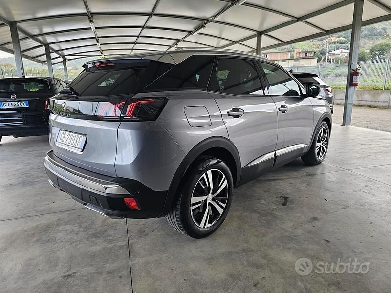 Usata Peugeot 3008 Allure 130 CV (95 kW) 2021 Grigio SUV
