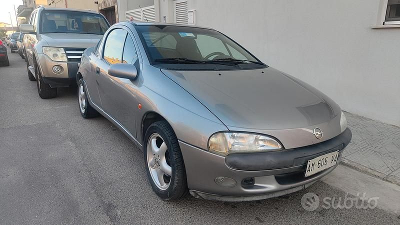 Usata Opel Tigra 106 CV (77 kW) 1997 Coupé
