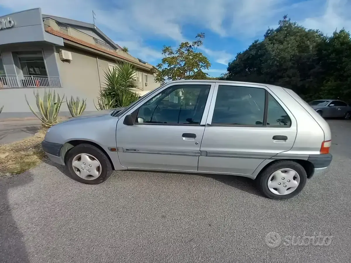 Usata Citroën Saxo 75 CV (55 kW) 2002 Utilitaria