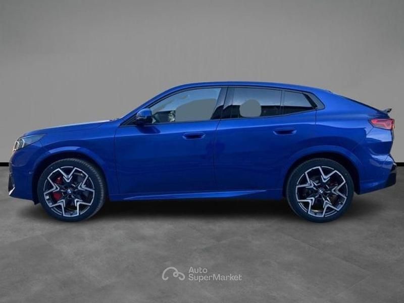 Nuova BMW X2 M Sport 163 CV (119 kW) 2026 Blu SUV