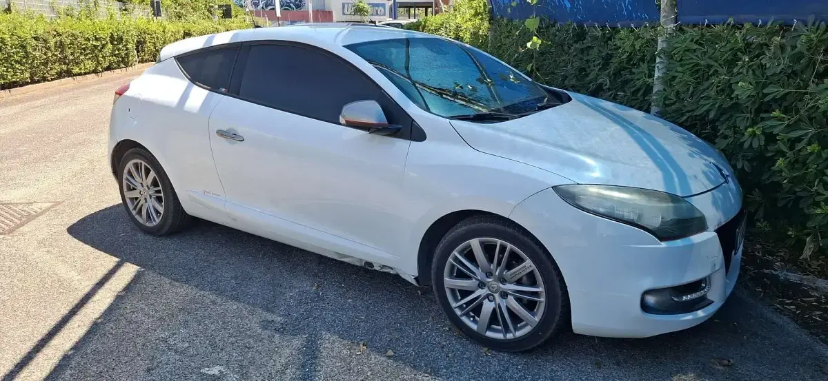 Usata Renault Mégane GT Line GT-Line 110 CV (80 kW) 2012 Coupé