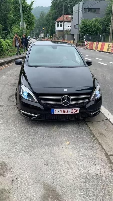 Usata Mercedes E250 2009 Grigio Berlina