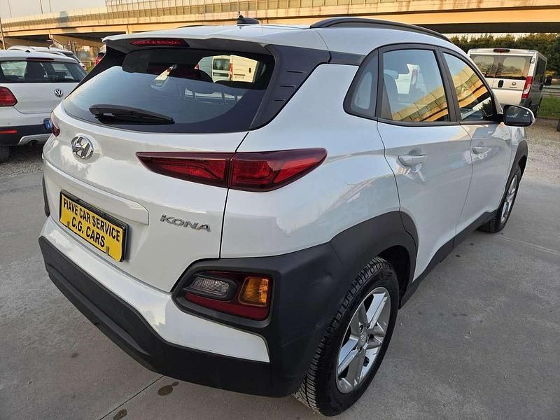 Usata Hyundai Kona 120 CV (88 kW) 2019 Bianco SUV