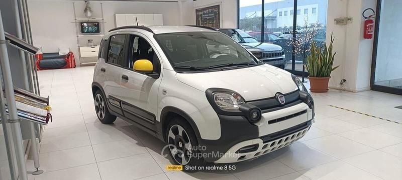 Usata Fiat Panda S 71 CV (52 kW) 2025 Bianco SUV