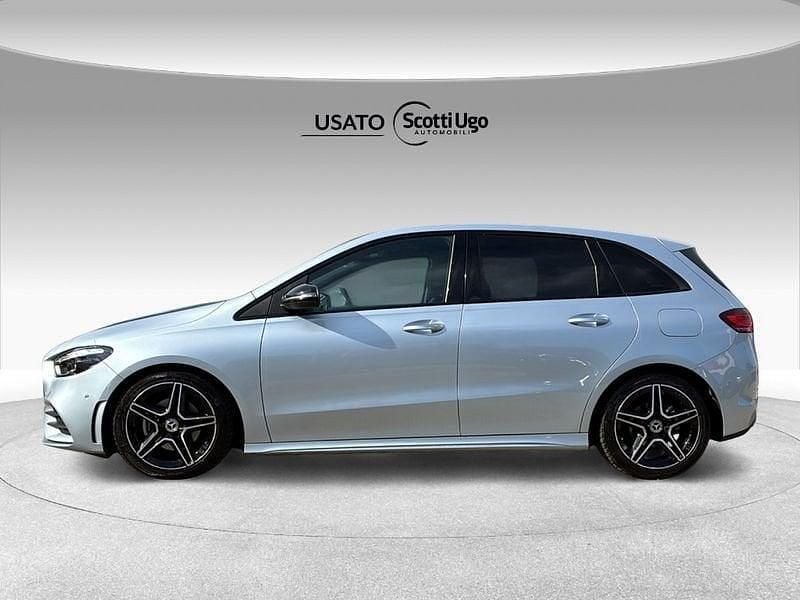 Käytetty Mercedes 180 Advanced Plus 116 HP (85 kW) 2024 Hopea Sedan