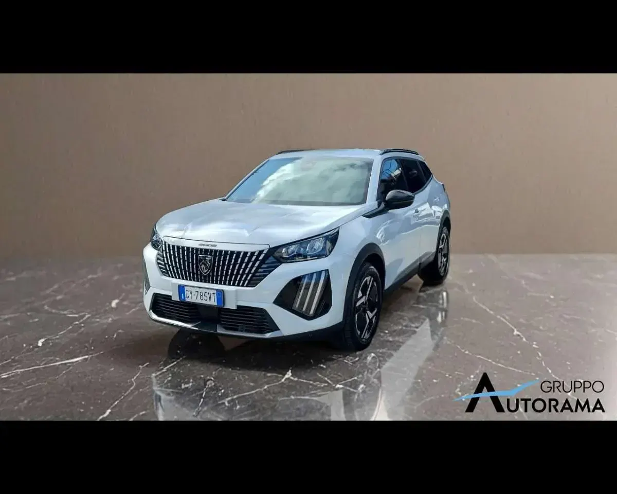 Usata Peugeot 2008 Allure 131 CV (96 kW) 2025 SUV