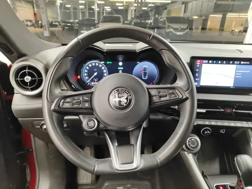 Usata Alfa Romeo Tonale Sprint 71 CV (52 kW) 2023 Rosso SUV