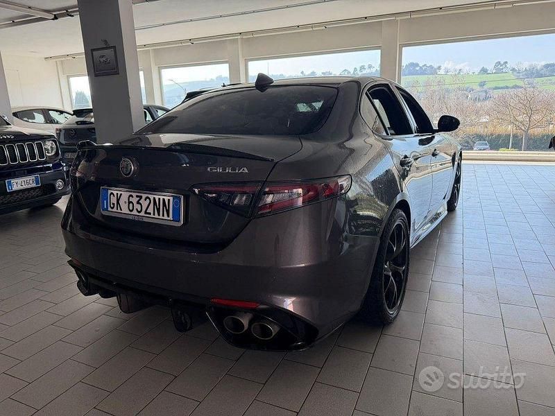 Second-hand Alfa Romeo Giulia Quadrifoglio 510 CP (375 kW) 2022 Gri Berlinǎ