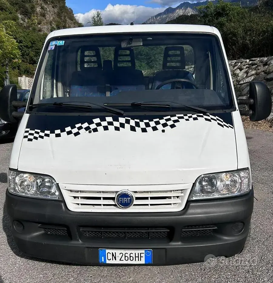 Usata Fiat Ducato 126 CV (92 kW) 2001 Bianco Furgone