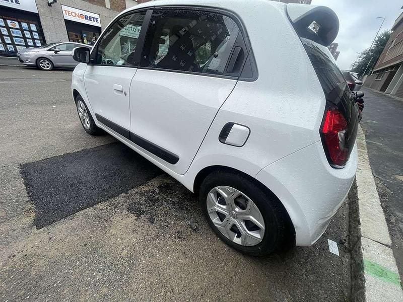 Usata Renault Twingo Zen 30 kW (42 CV) 2021 Utilitaria