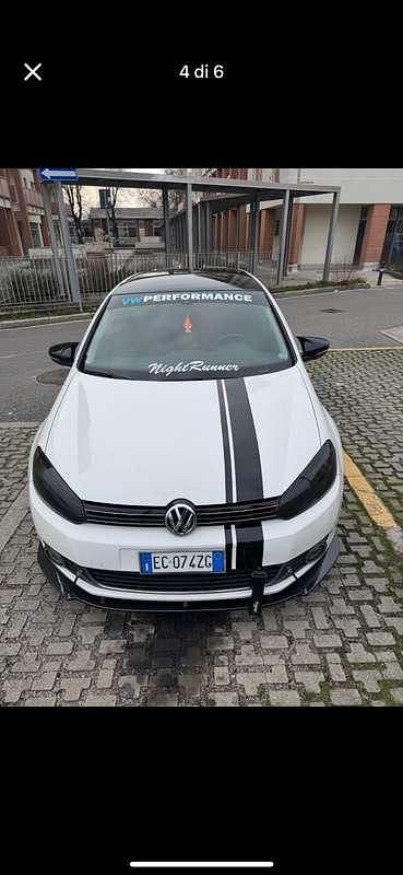 Usata 2010 VW Golf VI Highline Tre volumi | 4500 € (Super prezzo) - Immagine 1/4