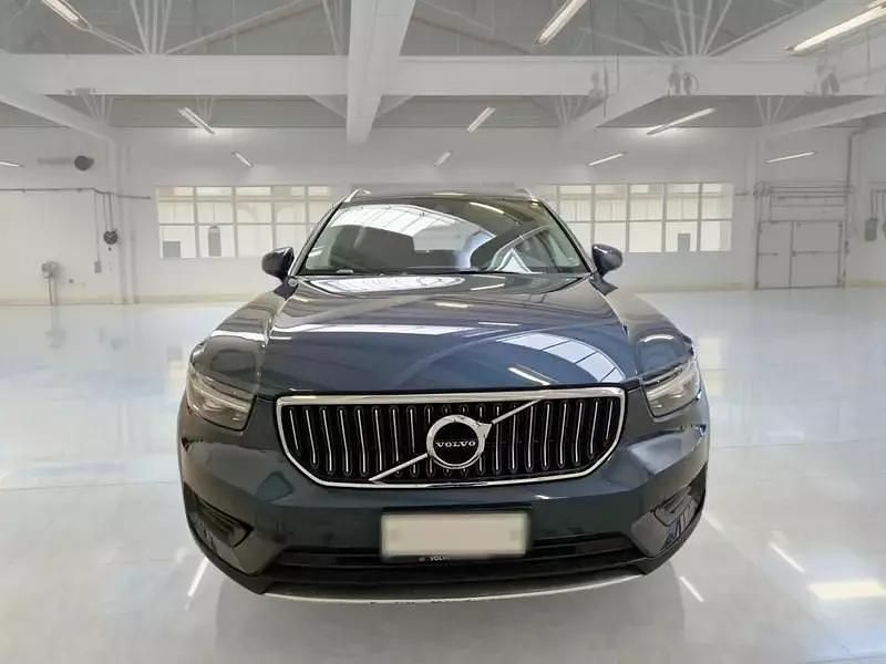 Usata Volvo XC40 129 CV (94 kW) 2022 Grigio SUV