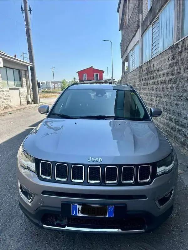 Usata Jeep Compass Limited 140 CV (102 kW) 2018 SUV