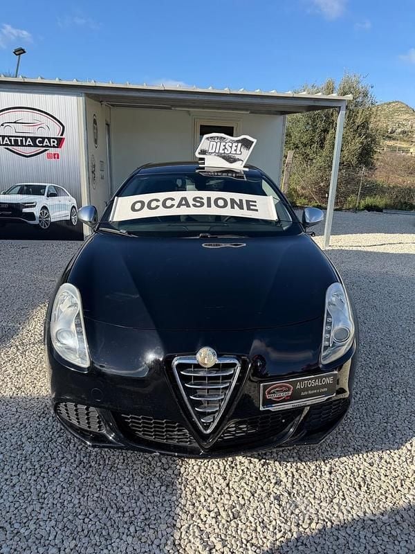 Usata Alfa Romeo Giulietta Distinctive 105 CV (77 kW) 2012 Nero Berlina