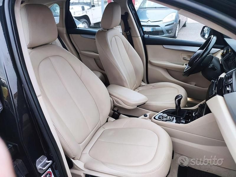 Usata BMW 216 Active Tourer Luxury Line 116 CV (85 kW) 2014 Nero Monovolume