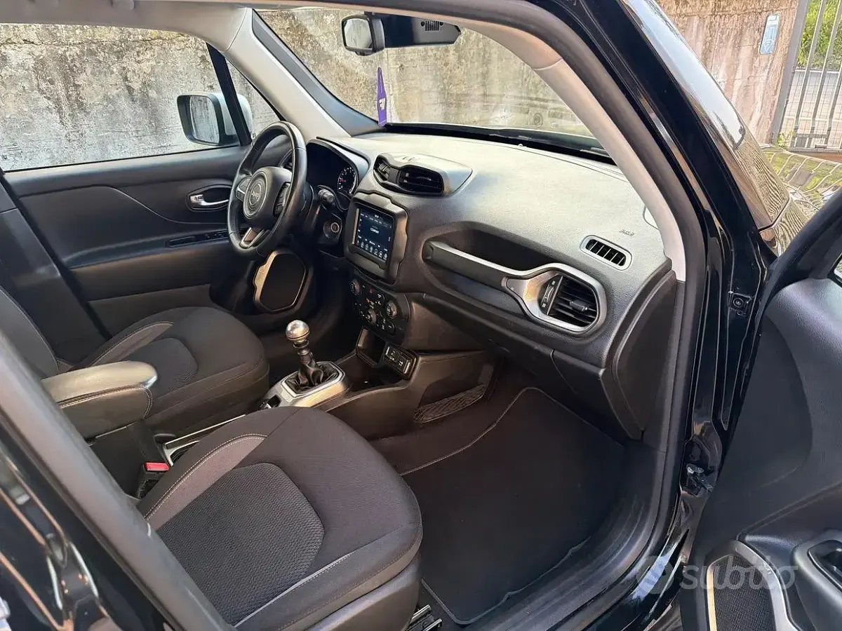 Usata Jeep Renegade Limited 130 CV (95 kW) 2022 Nero SUV